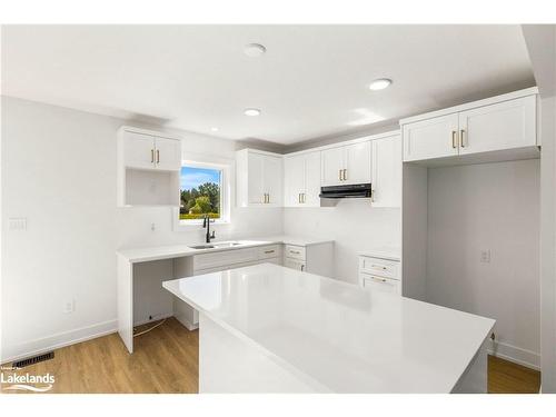 257 Jackson Street E, Durham, ON - Indoor Photo Showing Kitchen