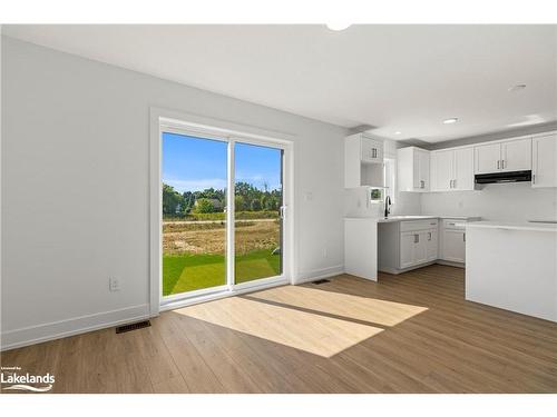 257 Jackson Street E, Durham, ON - Indoor Photo Showing Kitchen