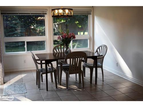 433 Ramblewood Drive, Wasaga Beach, ON - Indoor Photo Showing Dining Room