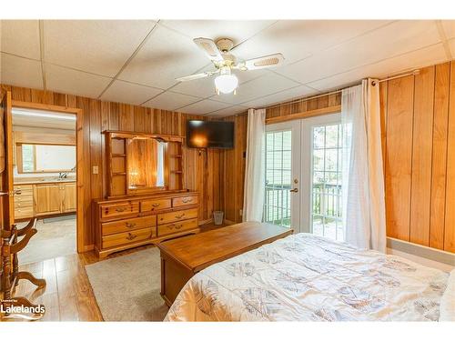 16366 Highway 35, Haliburton, ON - Indoor Photo Showing Bedroom