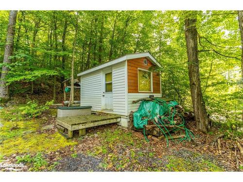 16366 Highway 35, Haliburton, ON - Outdoor