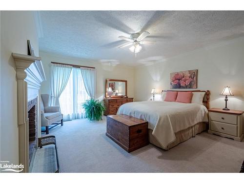 838051 4Th Line E, Mulmur, ON - Indoor Photo Showing Bedroom