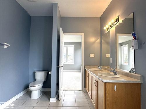 34 Starboard Circle, Wasaga Beach, ON - Indoor Photo Showing Bathroom