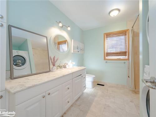 34 Hunts Road, Huntsville, ON - Indoor Photo Showing Bathroom