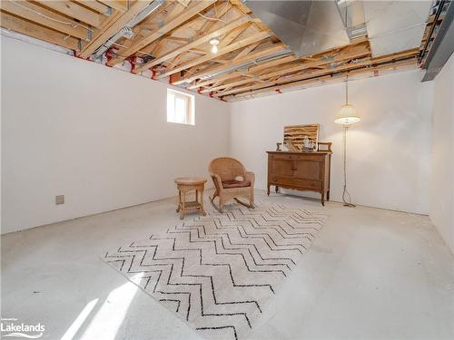 34 Hunts Road, Huntsville, ON - Indoor Photo Showing Basement