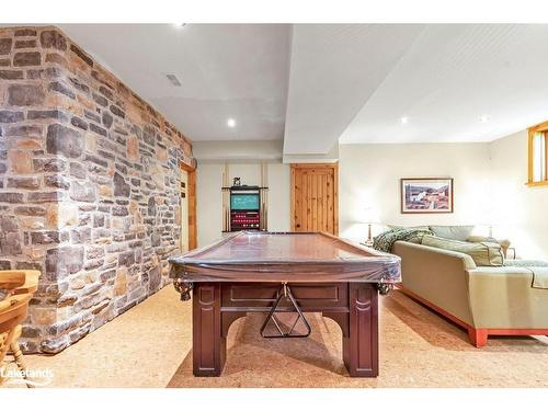 136 Snowbridge Way, The Blue Mountains, ON - Indoor Photo Showing Other Room