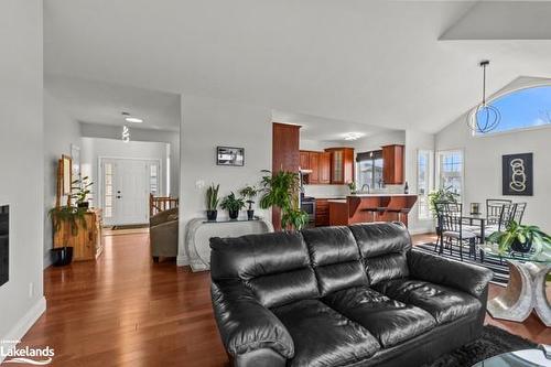 22 Bourgeois Beach Road, Victoria Harbour, ON - Indoor Photo Showing Living Room