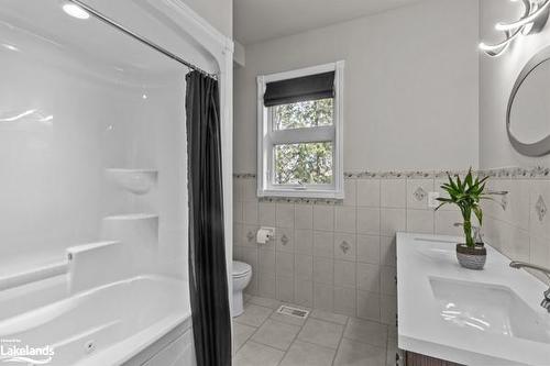 22 Bourgeois Beach Road, Victoria Harbour, ON - Indoor Photo Showing Bathroom