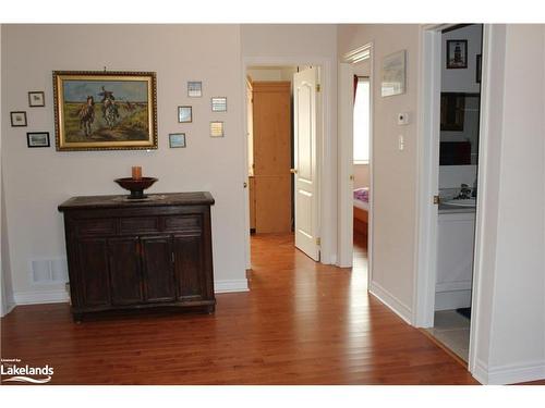 1296 Gina Street, Innisfil, ON - Indoor Photo Showing Other Room