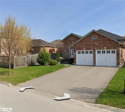 1296 Gina Street, Innisfil, ON - Outdoor