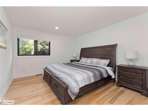 57 10Th Concession, Seguin, ON - Indoor Photo Showing Bedroom