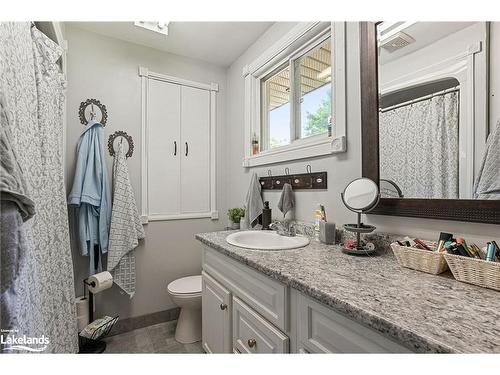 1037 Kernohan Farm Trail, Minden Hills, ON - Indoor Photo Showing Bathroom