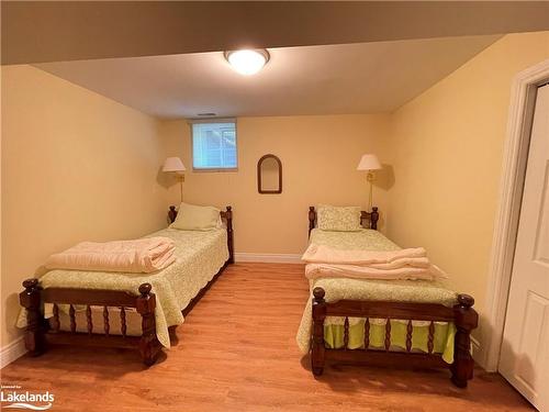 104 Campbell Crescent, The Blue Mountains, ON - Indoor Photo Showing Bedroom