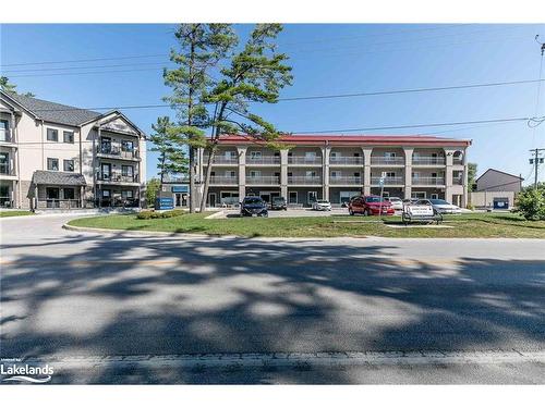 305-361 Mosley Street, Wasaga Beach, ON - Outdoor With Balcony