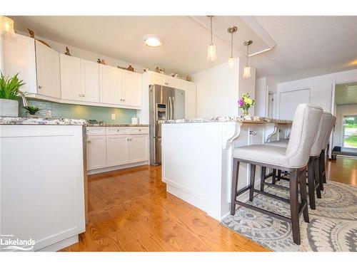 524 Homeland Drive, Emsdale, ON - Indoor Photo Showing Kitchen