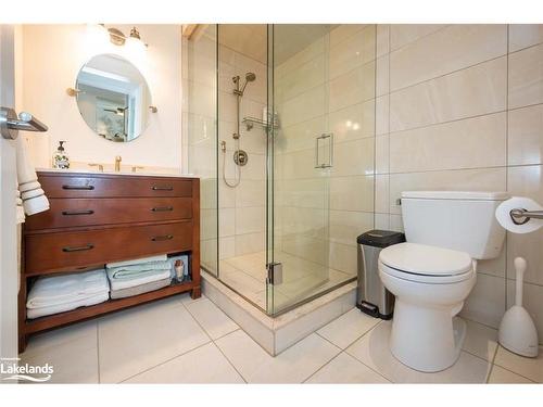 524 Homeland Drive, Emsdale, ON - Indoor Photo Showing Bathroom