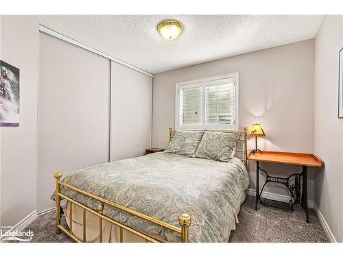 13 Barker Boulevard, Collingwood, ON - Indoor Photo Showing Bedroom