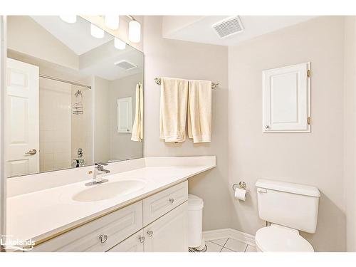 13 Barker Boulevard, Collingwood, ON - Indoor Photo Showing Bathroom