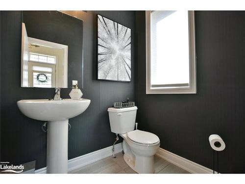 41 Autumn Drive, Wasaga Beach, ON - Indoor Photo Showing Bathroom