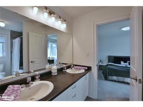 41 Autumn Drive, Wasaga Beach, ON - Indoor Photo Showing Bathroom