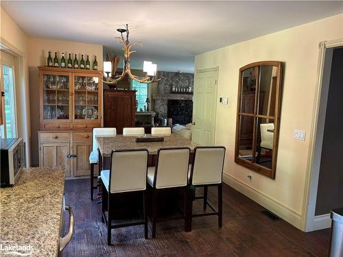 105 Alpine Crescent, Ravenna, ON - Indoor Photo Showing Dining Room