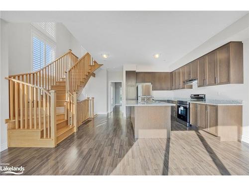 52-70 Marina Village Drive, Port Severn, ON - Indoor Photo Showing Kitchen