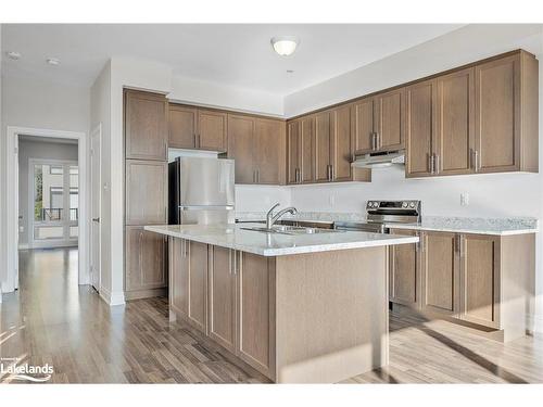 52-70 Marina Village Drive, Port Severn, ON - Indoor Photo Showing Kitchen With Double Sink