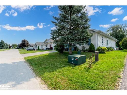 61 Pennsylvania Avenue, Wasaga Beach, ON - Outdoor