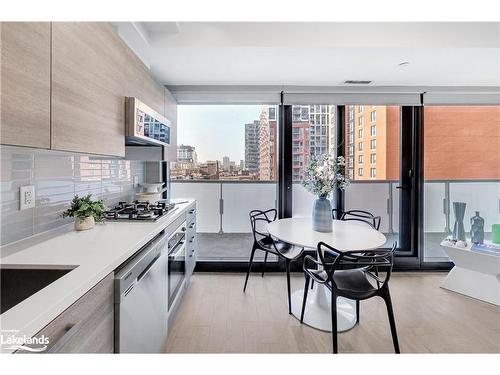 705-11 Charlotte Street, Toronto, ON - Indoor Photo Showing Kitchen With Upgraded Kitchen