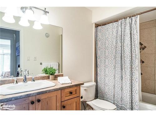 9-209707 Highway 26, The Blue Mountains, ON - Indoor Photo Showing Bathroom