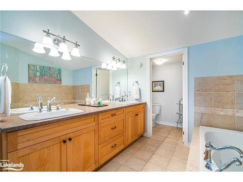 9-209707 Highway 26, The Blue Mountains, ON - Indoor Photo Showing Bathroom