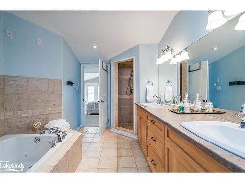 9-209707 Highway 26, The Blue Mountains, ON - Indoor Photo Showing Bathroom