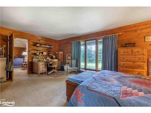 309 Centre Street, Meaford Municipality, ON - Indoor Photo Showing Bedroom