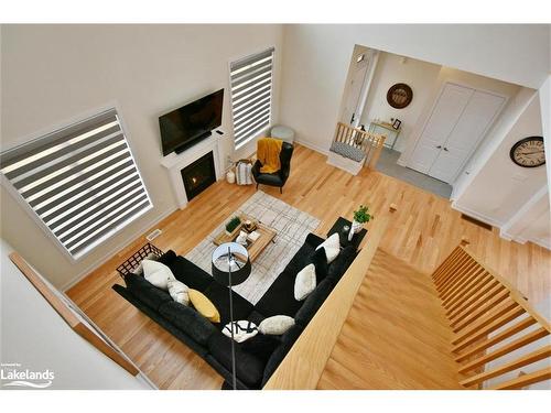 106 Stoneleigh Drive, The Blue Mountains, ON - Indoor Photo Showing Other Room With Fireplace