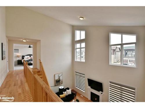 106 Stoneleigh Drive, The Blue Mountains, ON - Indoor Photo Showing Other Room