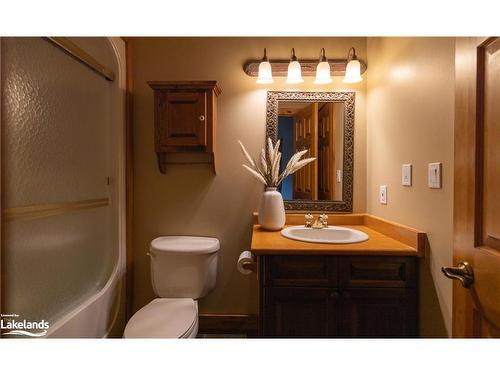 111 Margaret Drive, Craigleith, ON - Indoor Photo Showing Bathroom