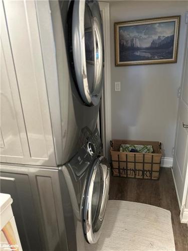 2 Lett Avenue, Collingwood, ON - Indoor Photo Showing Laundry Room