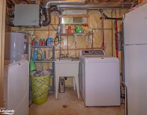 4244 Muskoka Road 117, Baysville, ON - Indoor Photo Showing Basement