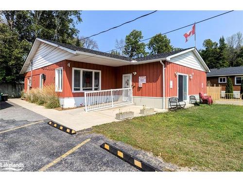 1600 Mosley Street, Wasaga Beach, ON 