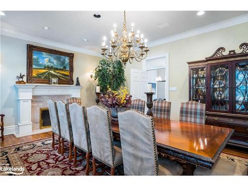 7781 Poplar Sideroad, Clearview, ON - Indoor Photo Showing Dining Room