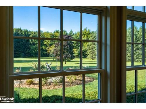 7781 Poplar Sideroad, Clearview, ON - Indoor Photo Showing Other Room