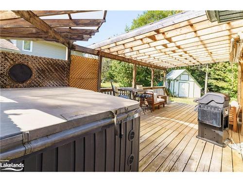 54 Killdeer Crescent, Bracebridge, ON - Outdoor With Deck Patio Veranda With Exterior