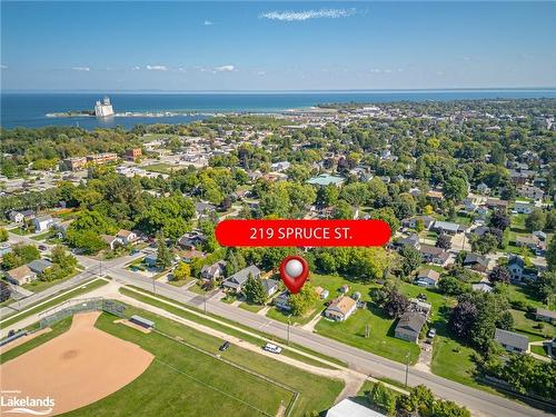 219 Spruce Street, Collingwood, ON - Outdoor With View