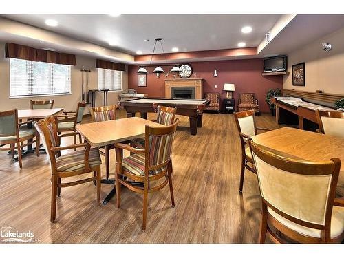 301-91 Raglan Street, Collingwood, ON - Indoor Photo Showing Dining Room