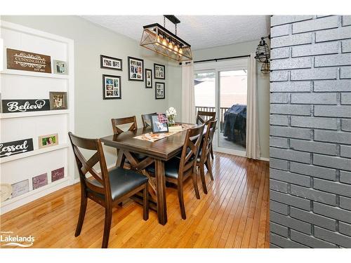 560 Mountain Street, Haliburton, ON - Indoor Photo Showing Dining Room