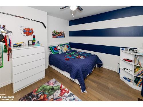 560 Mountain Street, Haliburton, ON - Indoor Photo Showing Bedroom