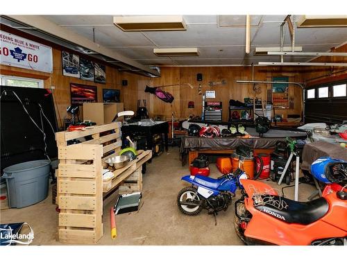 560 Mountain Street, Haliburton, ON - Indoor Photo Showing Other Room