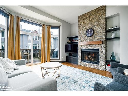 48 Lighthouse Lane W, Collingwood, ON - Indoor Photo Showing Living Room With Fireplace