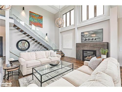 4 Meadowlark Way, Collingwood, ON - Indoor Photo Showing Living Room With Fireplace