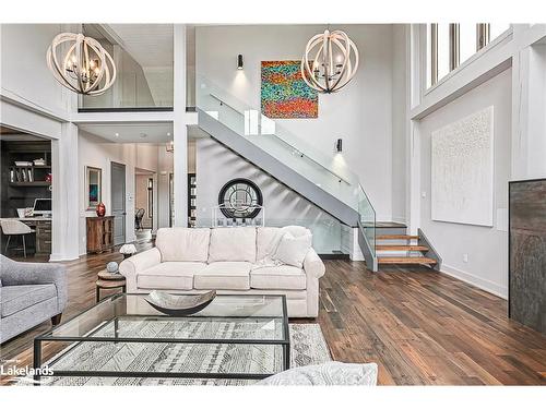 4 Meadowlark Way, Collingwood, ON - Indoor Photo Showing Living Room